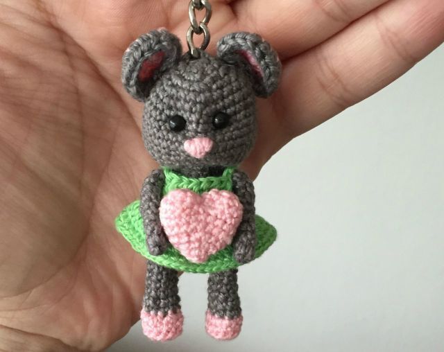 Crochet Pattern Keychain "Lusy" - Image 2