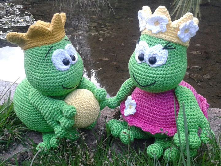 Häkelanleitung Froschkönig und seine Froschkönigin