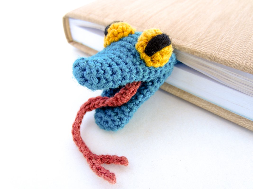 Amigurumi Crochet Snake Bookmark - Image 4