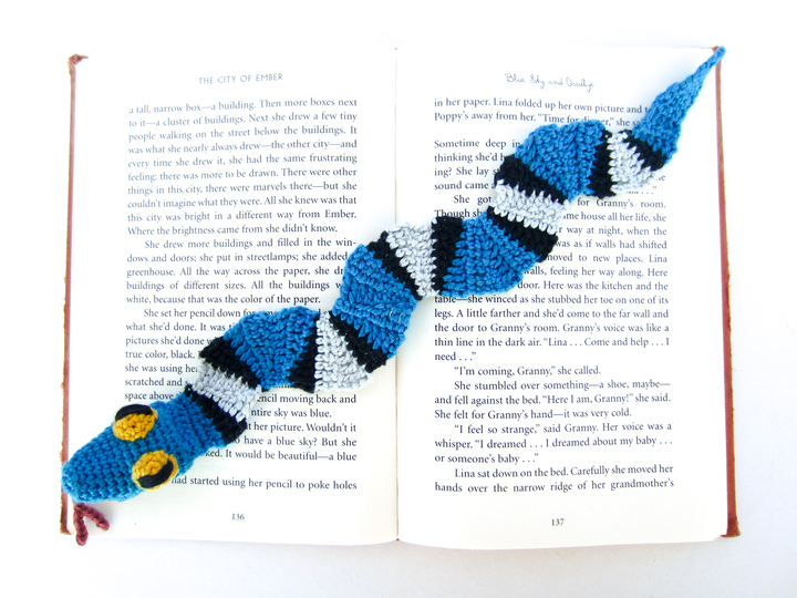 Amigurumi Crochet Snake Bookmark