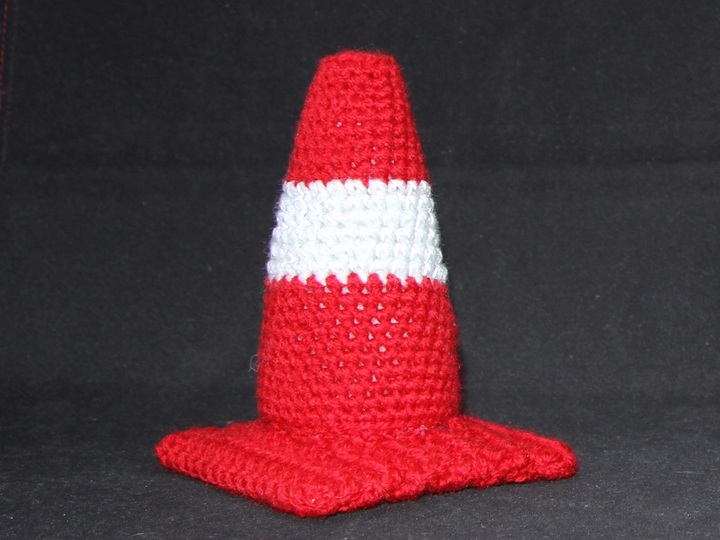 Pylon - Verkehrshütchen - Häkelanleitung