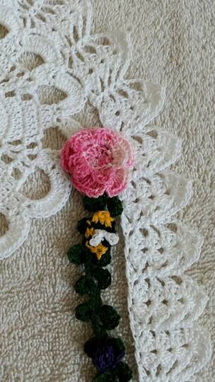 Smelling the Roses Doily