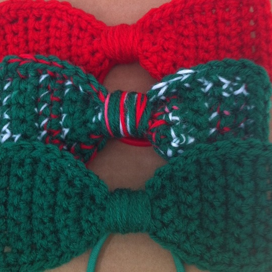 Crochet Bow Ties, Size 5 1/2 inches x 2 1/4 inches // 14 cm x 5 cm, Easy Crochet Bow Ties, Easy Crochet Hair Bow Pattern, Beginners Pattern, Digital Download, Instant PDF Download