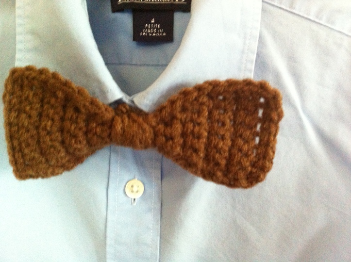 Crochet Bow Ties, Size 5 1/2 inches x 2 1/4 inches // 14 cm x 5 cm, Easy Crochet Bow Ties, Easy Crochet Hair Bow Pattern, Beginners Pattern, Digital Download, Instant PDF Download