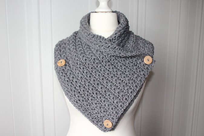 crochet pattern for a shawl collar with stars