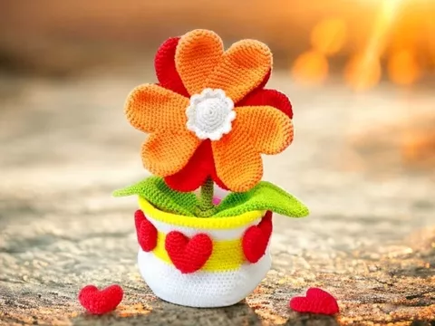 Blühende Herzen - Häkelanleitung von Diana´s kleiner Häkelshop