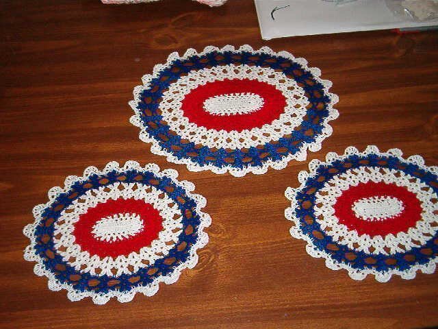 Dresser Doilies