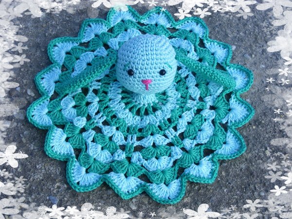 Bunny Snuggle - Crochet pattern