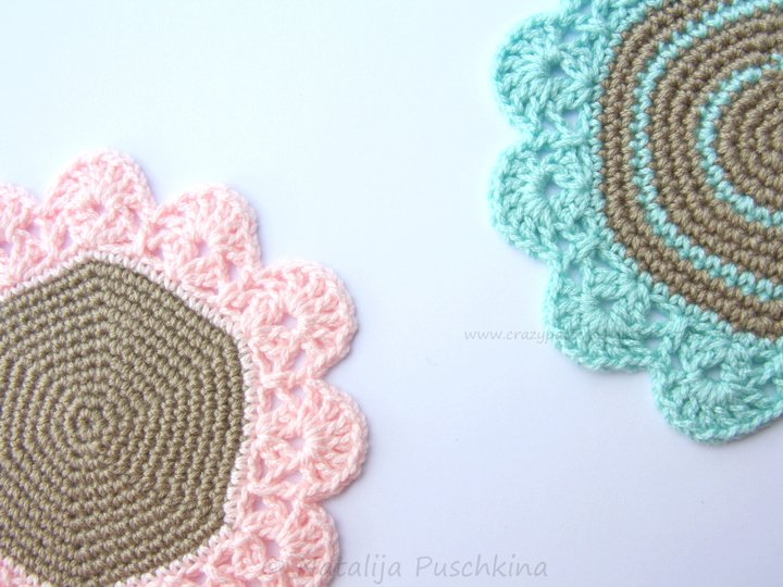 Geh&auml;kelte Tassenuntersetzer 'Blume' - Anleitung