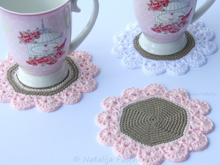 Geh&auml;kelte Tassenuntersetzer 'Blume' - Anleitung