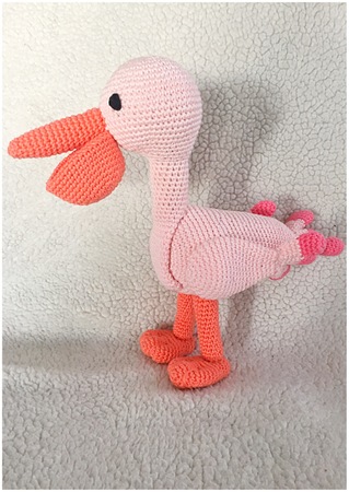 Pelican crochet pattern amigurumi crochet tutorial PDF file Pink Pelican in Dutch, German and English US-terms