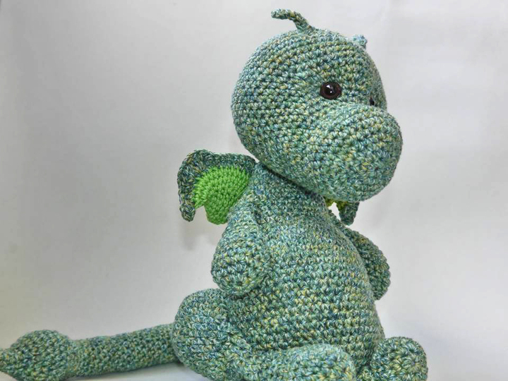 Drache Lovely zum Häkeln für Anfänger