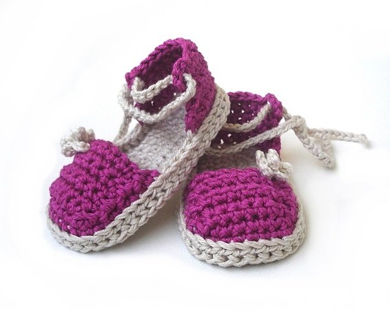 Crochet baby espadrilles