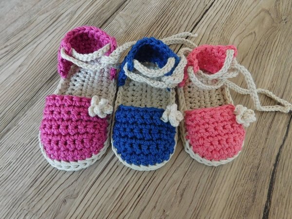 Crochet baby espadrilles