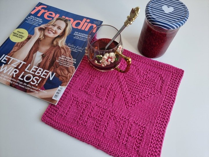 Strickanleitung Untersetzer „Ich liebe Mama“ – Geschenk mit Herz | PDF