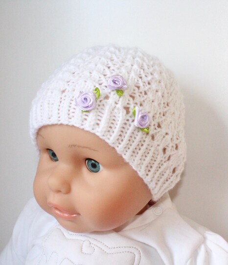 Strickanleitung Baby-Set, Mütze und Socken Ajourmuster ca. 5 - 12 Monate