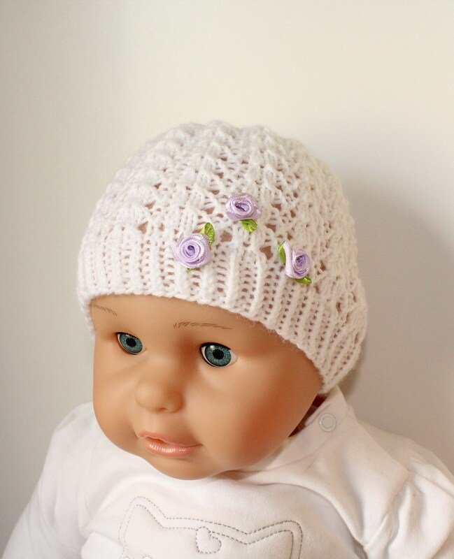 Strickanleitung Baby-Mütze Ajourmuster, ca. 5 - 12 Monate, Taufmütze