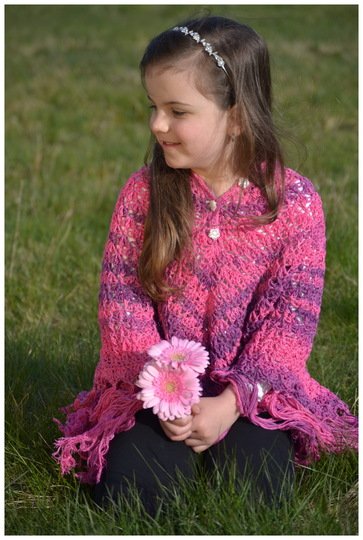 - MAY - Poncho, häkeln in 2 Formen erklärt, für jede Größe und Material