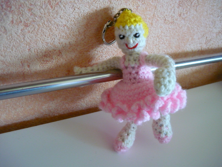 Häkelanleitung Ballerina Schlüsselanhänger / Geschenkanhänger