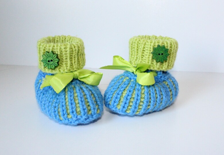 Strickanleitung Baby-Schuhe, Booties, Schühchen im Halbpatent, Sohlenlänge 11 cm