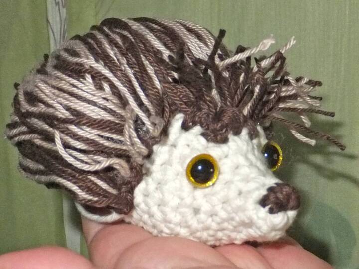 Igel zum Häkeln als Deko
