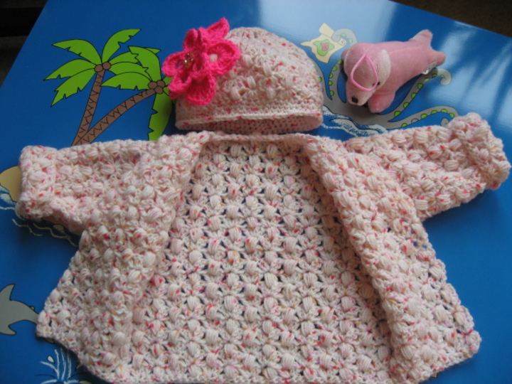 Baby Häkeljacke in Noppenmuster Gr. 62 – 68 cm