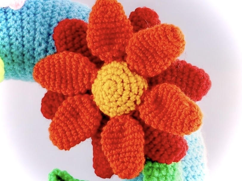 Door Wreath Flower Meadow - Crochet Pattern - Image 5