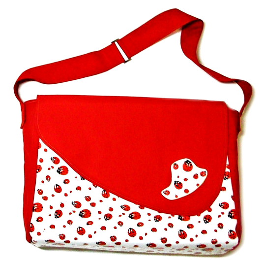 Messenger Bag Nähanleitung mit Schnittmuster