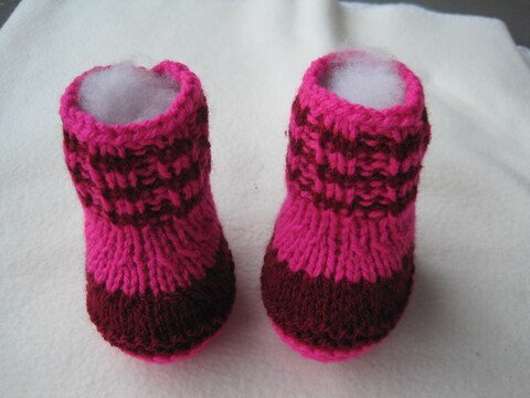 Strickanleitung Babyschuhe ohne Nadelspiel- von 0-6 Monate tragbar, perfekt für Anfänger