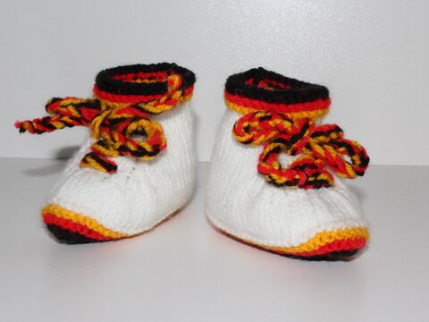 Strickanleitung Baby-Fussballschuhe mit 2 Nadeln gestrickt, Booties, Turnschuhe, Babyschuhe, Sohlenlänge 10 cm