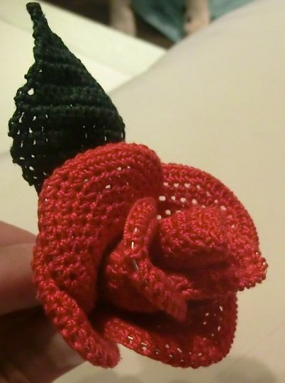 Häkelanleitung Rose mit Blatt