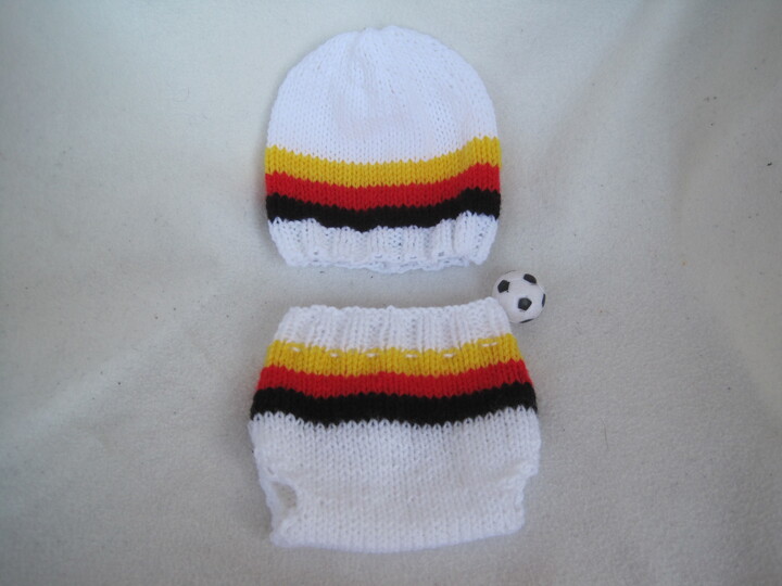 Strickanleitung Babyset, Babymütze und Babyhöschen/Windelhöschen von 0-8 Monate tragbar