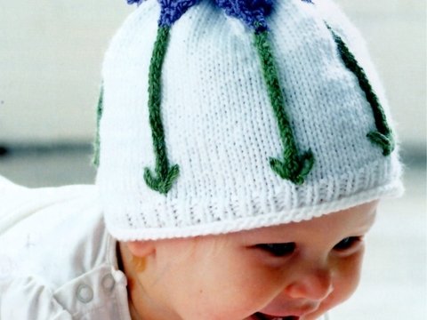 Strickanleitung Mütze „Duftender Lavendel“ für eine süße Babymütze