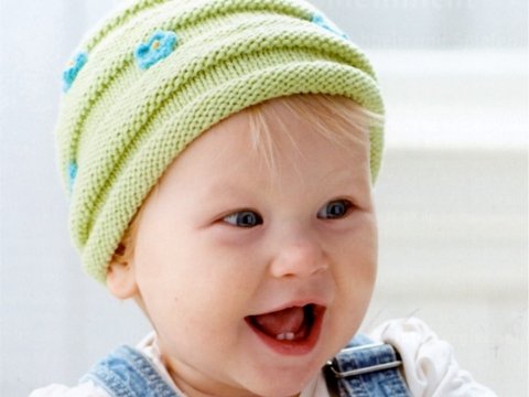 Strickanleitung Mütze  „Treues Vergißmeinicht“, süße Mütze für kleine Pflänzchen