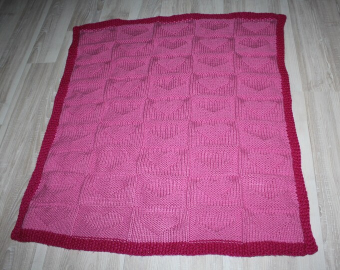 Strickanleitung Babydecke, Baby-Decke, Krabbeldecke, Spieldecke mit Herzen für Anfänger