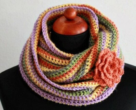 Variegated crochet scarf for girl