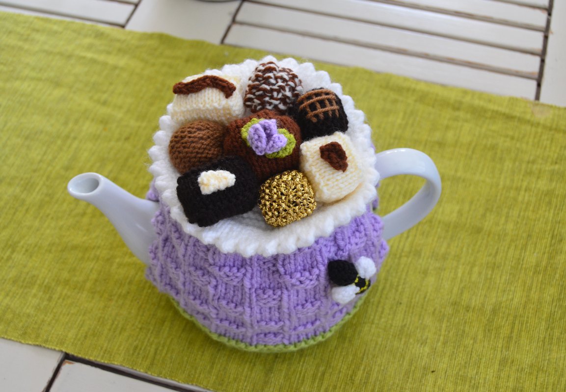 Chocolate Box Tea Cozy - Image 2