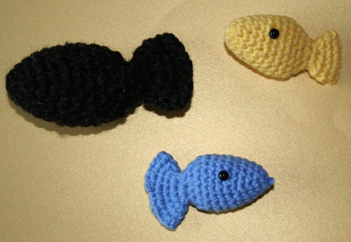 viele kleine Fische für das Mobile oder Catnip  - Katzenspielzeug