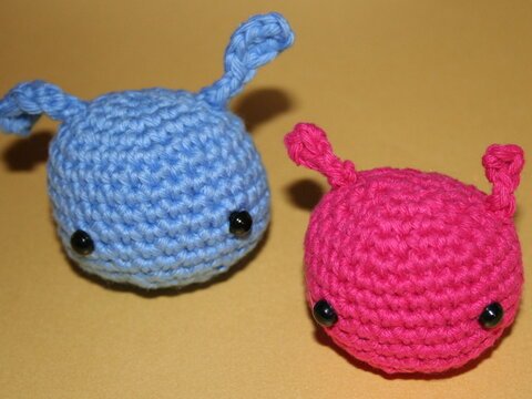 niedliches Alien, Kugelmonster, auch als Katzenspielzeug, zur Resteverwertung