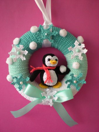 Winter - Crochet Pattern - wreath pattern - Crochet winter Wreath - crochet wreath - door wreath -