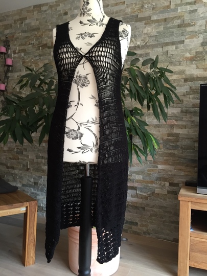 Häkelanleitung Weste "Black Beauty" 