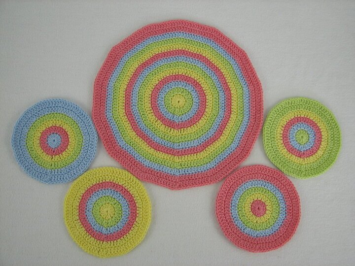 Häkelanleitung für Anfänger - Glasuntersetzer/Deckchen "Lollipop"