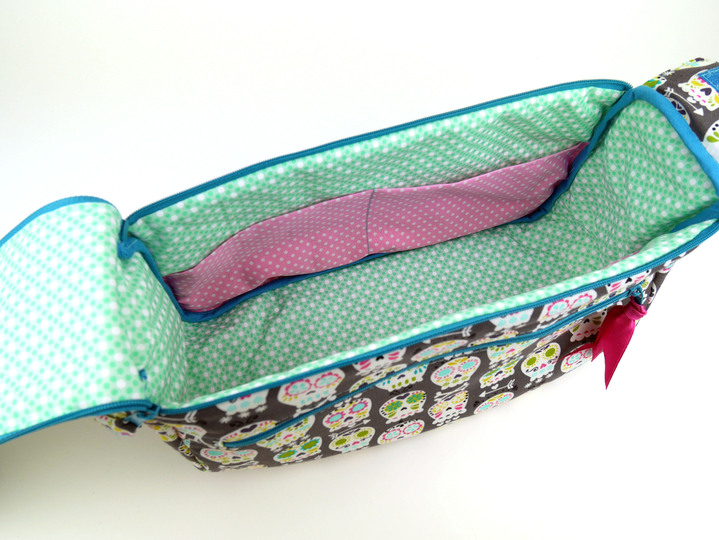 E-Book Kulturbeutel / Große Kulturtasche