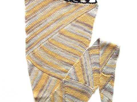 gestricktes Tuch "Zick-Zack" 