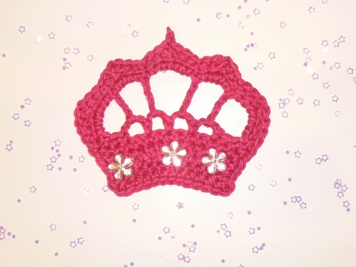 Häkelanleitung Applikation Krone