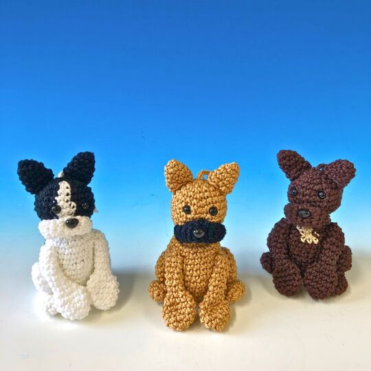 Crochet pattern bulldog keychain amigurumi