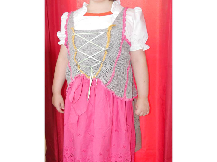 Weste im Dirndl-Look Oversize - kaschierende Häkelweste - Häkelanleitung