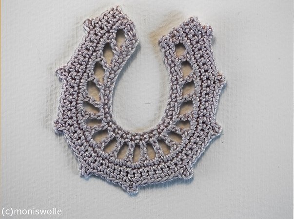 Crochet instruction Horseshoe - Self-made Charm