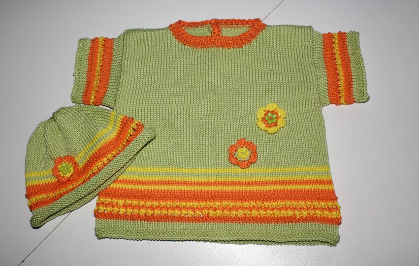 Strickanleitung Baby-Set, Kurzarm-Pulli + Baby-Mützchen in drei Größen, ca. 3 - 18 /24 Monate