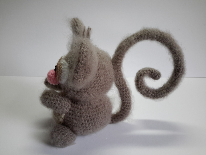 Häkelanleitung Ringelmäuschen, Amigurumi